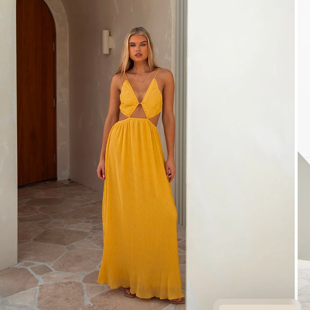 Sabo Skirt Vibrant Yellow Backless Dress (Mable Dress) - fits like a small
